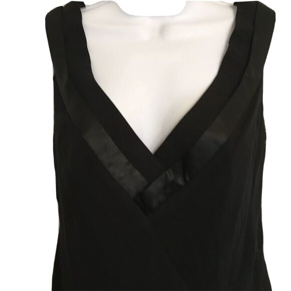 TADASHI SHOJI Black Silk Tiered V-neck Gown Sleeveless Size 6 Stunning - Picture 4 of 12